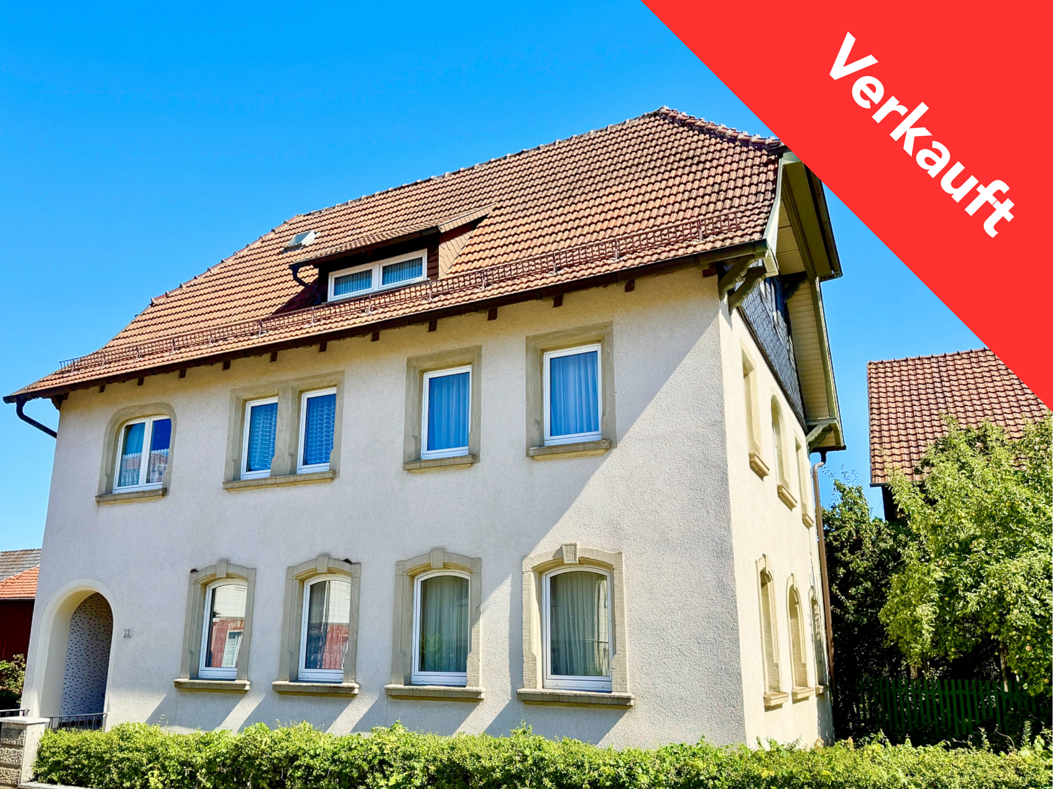 Grün Rot Weiß Kalligraphisch Animiert Vegan Info Instagram Post (100)