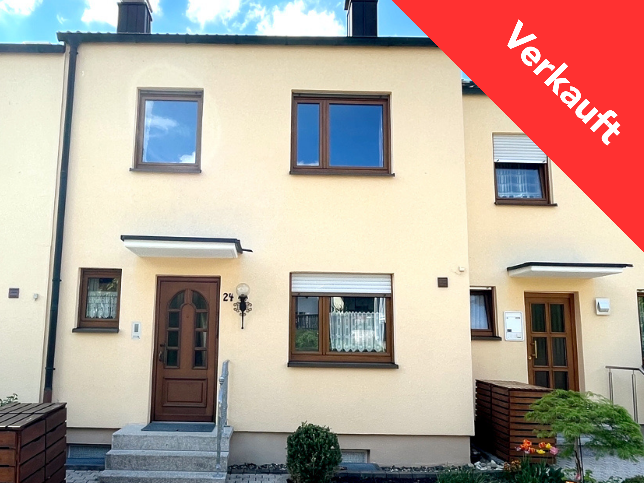 Grün Rot Weiß Kalligraphisch Animiert Vegan Info Instagram Post – 2025-12-13T164401.654