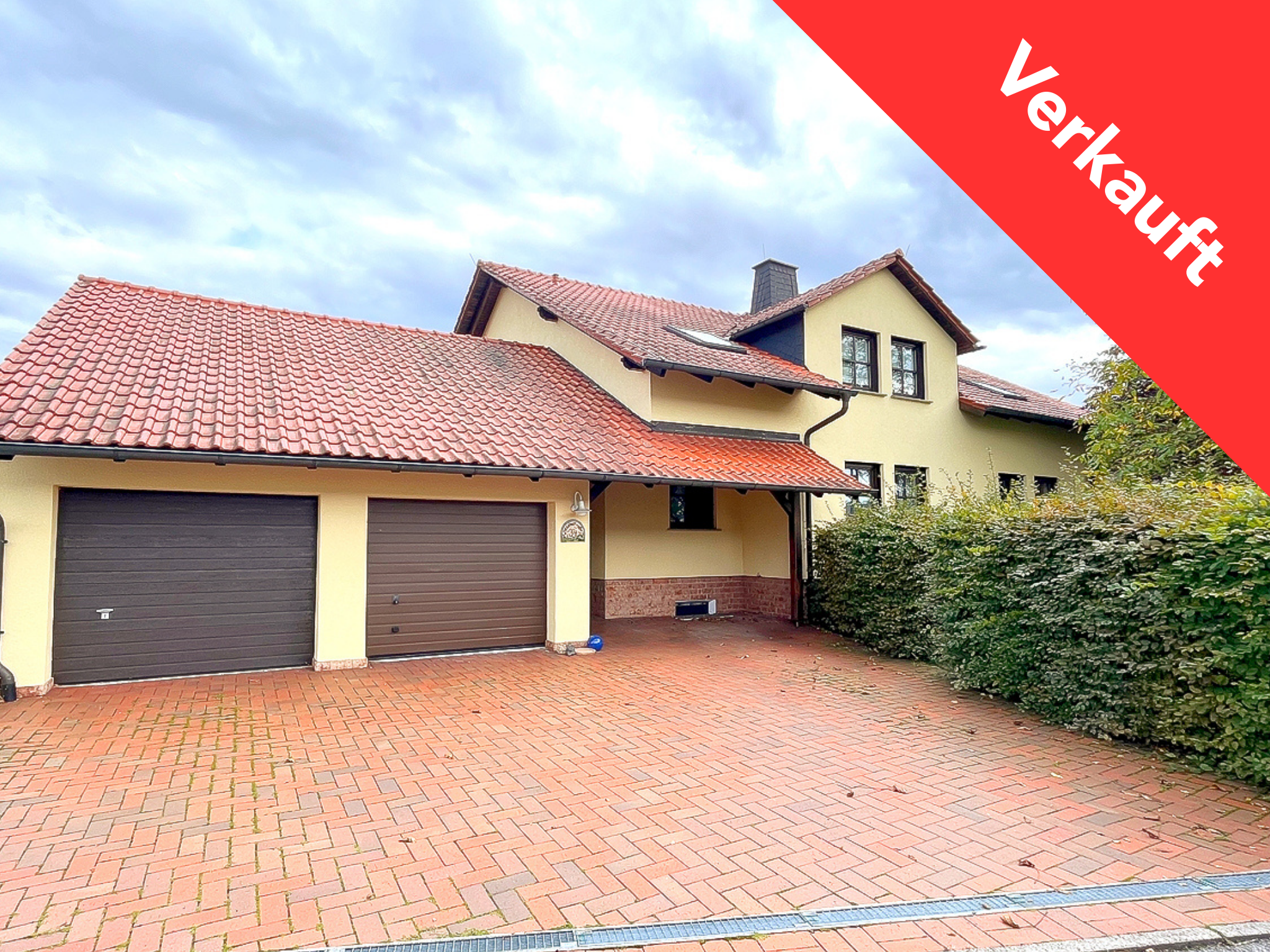 Grün Rot Weiß Kalligraphisch Animiert Vegan Info Instagram Post (57)