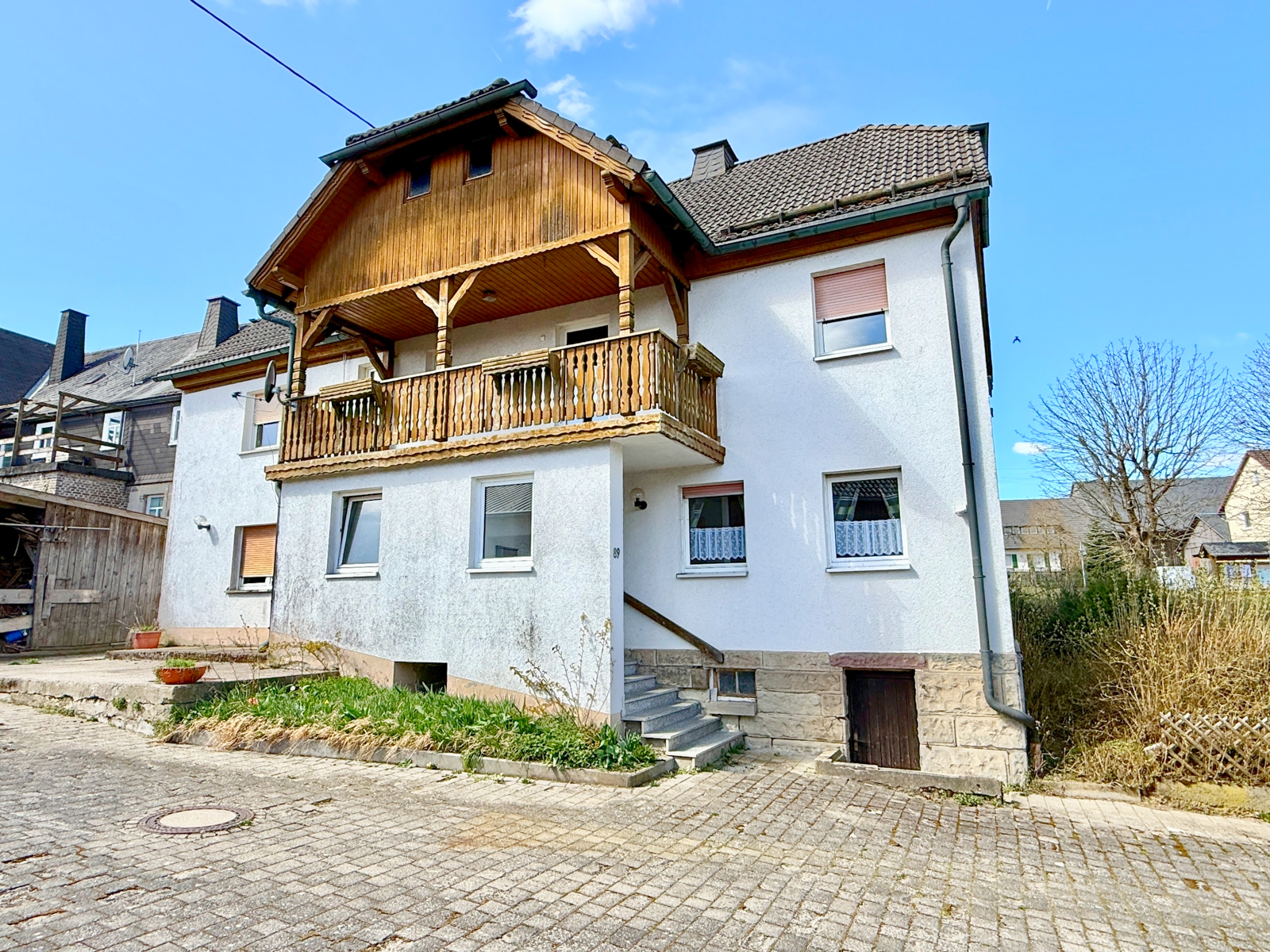 Wilhelmsthal-Lahm Verkauftes gepflegtes Wohnhaus in Lahm bei Wilhelmsthal