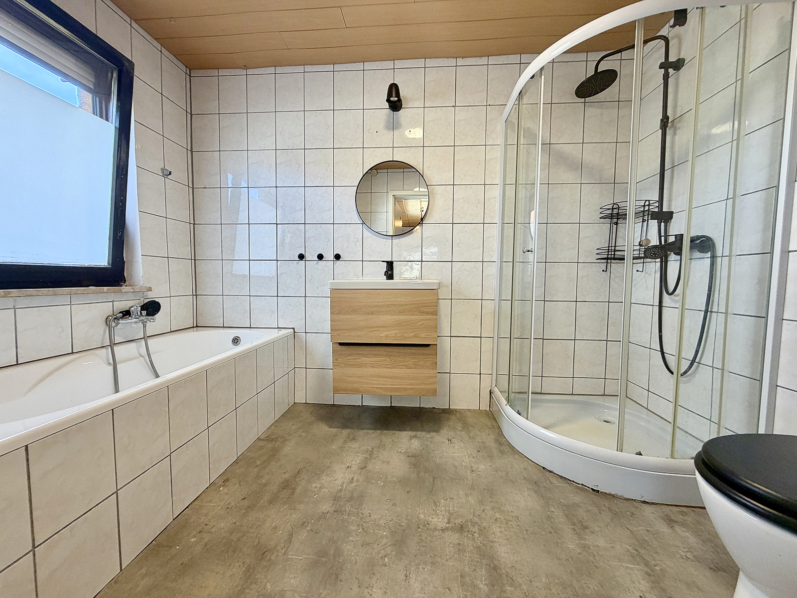 Badezimmer - Haus 1