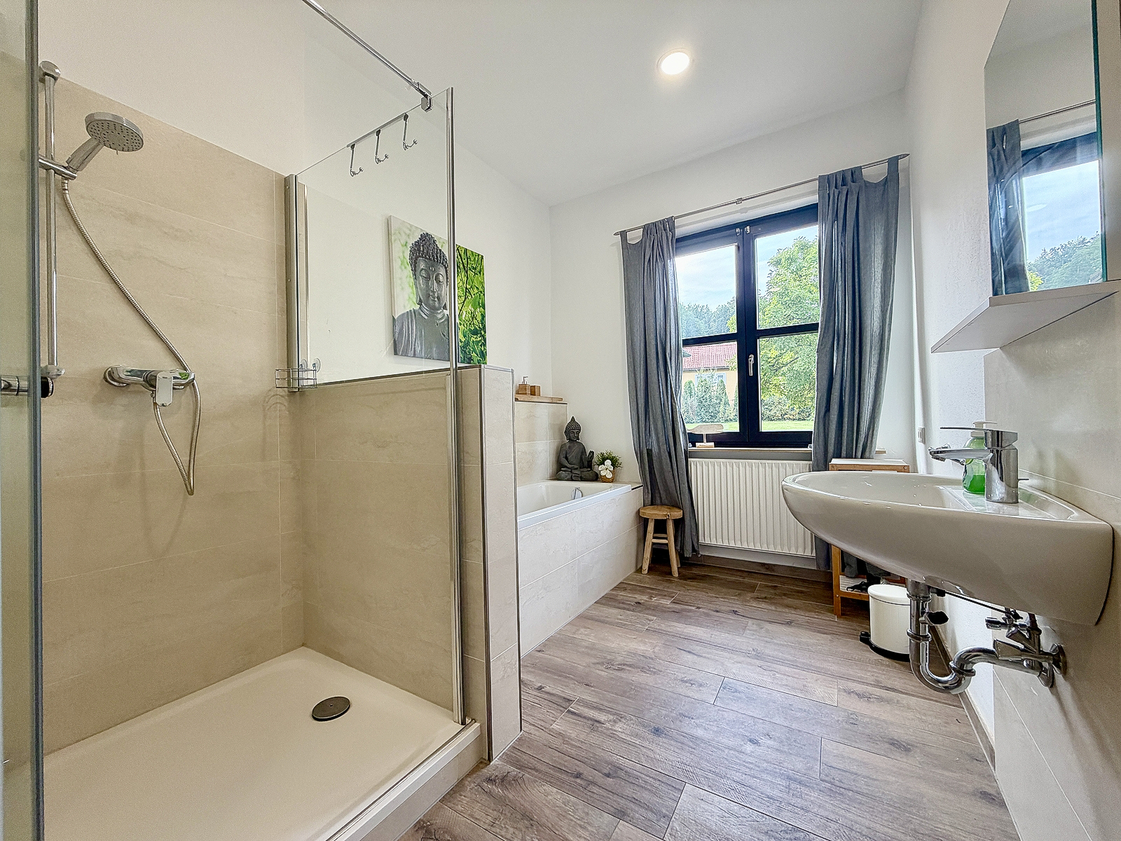 Bad - Wohnung 1