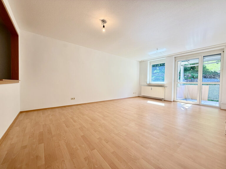 Tolle 2-Zimmer Eigentumswohnung mit Balkon in Lichtenfels