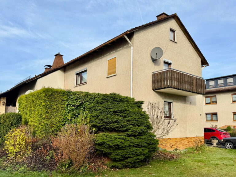 Solides Einfamilienhaus in begehrter Lage von Stockheim-Neukenroth