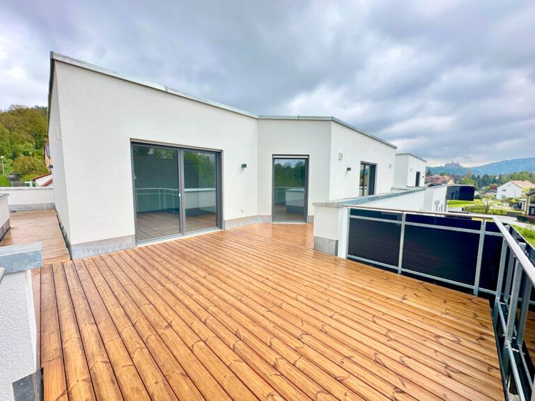 Exklusive Penthouse-Wohnung mit XXL-Terrasse und Blick auf die Plassenburg