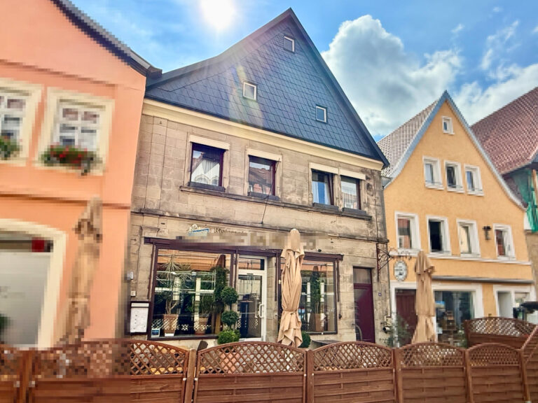 Attraktives Wohn- und Geschäftshaus in gefragter Lage von Kronach