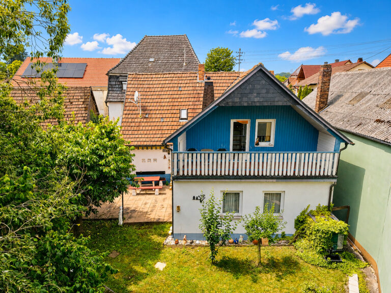 Solides Einfamilienhaus mit Garten in Küps-Oberlangenstadt